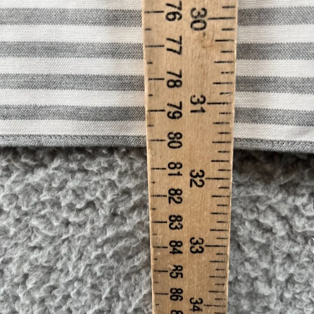 Banana republic button down shirt mens large gray white stripe NEW